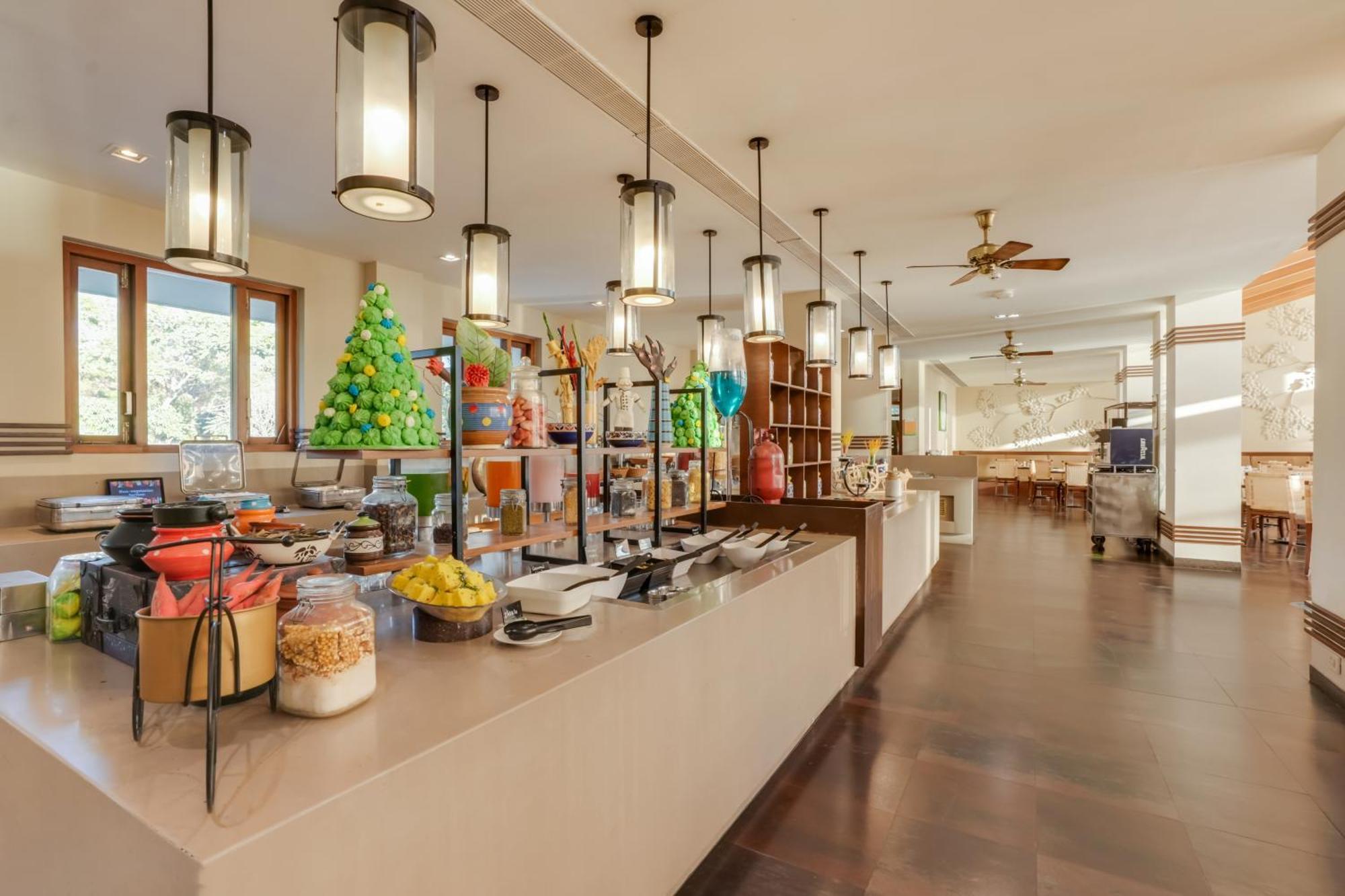 Club Mahindra Tungi, Lonavala Hotel Exterior photo